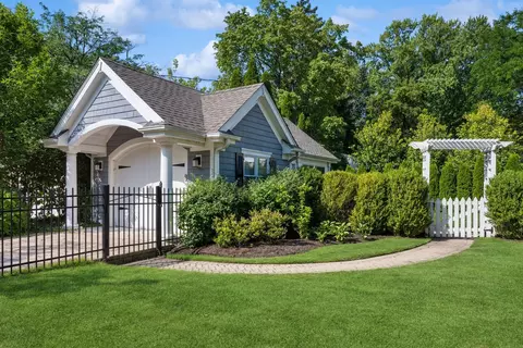 Exterior - 502 Willow Rd, Winnetka, IL 60093 photo 8 of 11