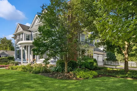 Exterior - 502 Willow Rd, Winnetka, IL 60093 photo 11 of 11