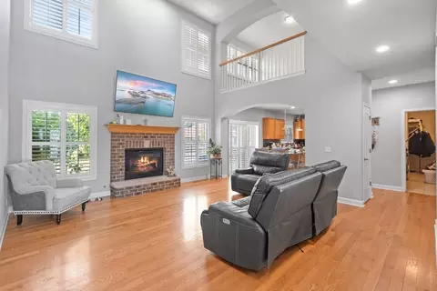 Living - 1018 Timber Edge Dr, Morris, IL 60450 photo 1 of 1
