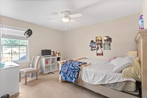 Bedroom - 1018 Timber Edge Dr, Morris, IL 60450 photo 2 of 5