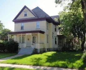 427 N 11th St, Rochelle, IL 61068