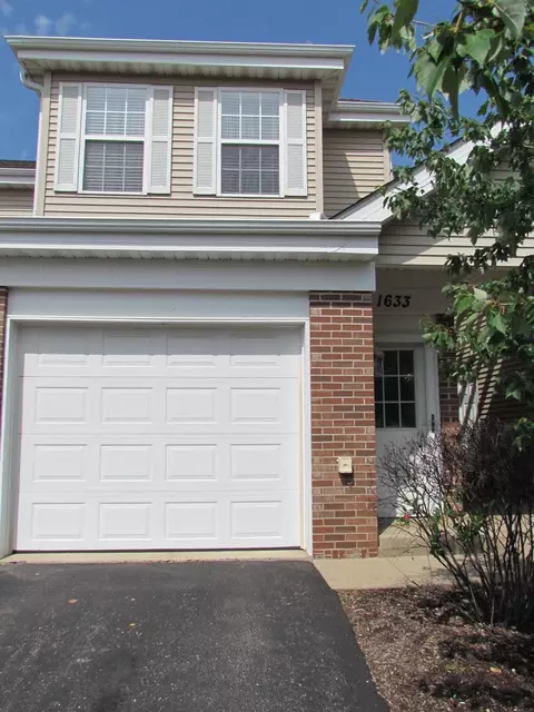 1633 White Oak Trl #8, Cherry Valley, IL 61016