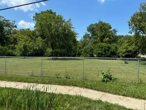 10000 Potter Rd, Des Plaines, IL 60016