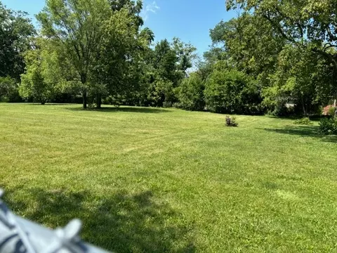 10000 Potter Rd, Des Plaines, IL 60016 photo 4