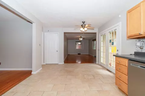 29 Ethell Pkwy, Normal, IL 61761 photo 9