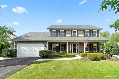 1131 Thackery Ln, Naperville, IL 60564