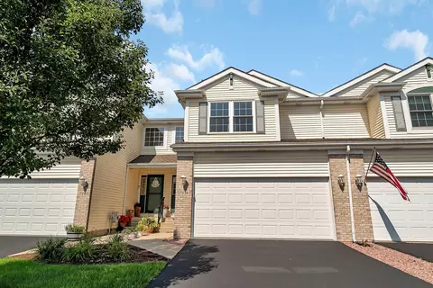 17238 Arrowhead Dr, Lockport, IL 60441