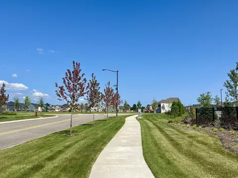 View/Area - 332 W Point Cir, Algonquin, IL 60102 photo 3 of 5