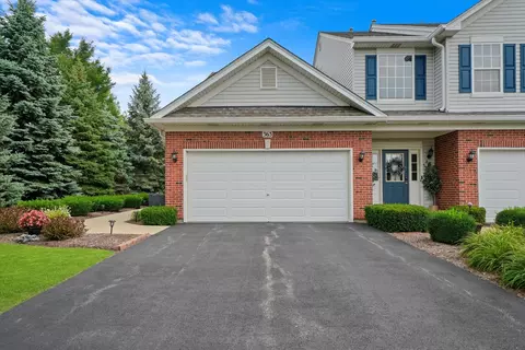 363 Grape Vine Trl #363, Oswego, IL 60543