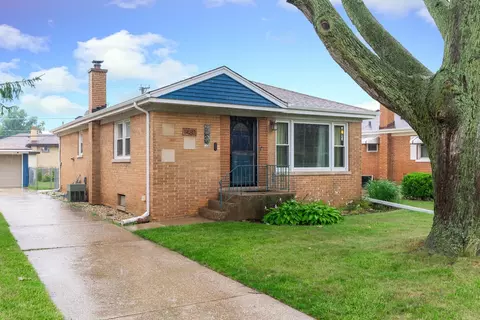 1430 Homestead Rd, La Grange Park, IL 60526