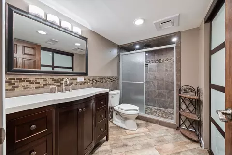 149 Wheeling Ave, Wheeling, IL 60090 photo 7