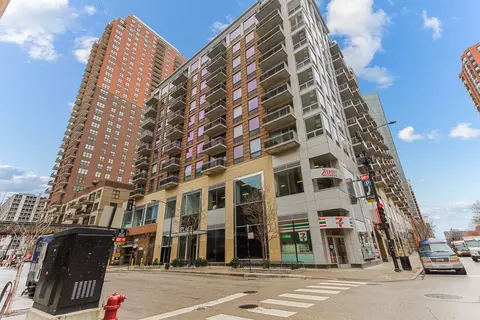 1 E 8th St #410, Chicago, IL 60605
