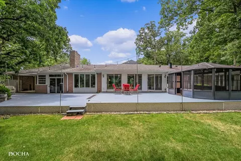 Exterior - 890 Woodlea Rd, Kankakee, IL 60901 photo 9 of 24