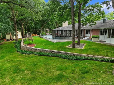 Exterior - 890 Woodlea Rd, Kankakee, IL 60901 photo 23 of 24