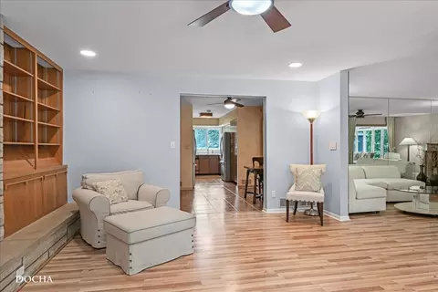 Living - 890 Woodlea Rd, Kankakee, IL 60901 photo 4 of 4
