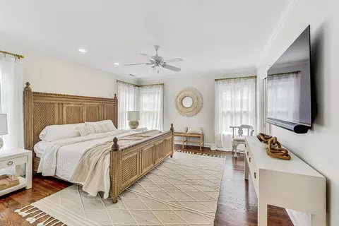 Bedroom - 401 E Center Ave, Lake Bluff, IL 60044 photo 1 of 5