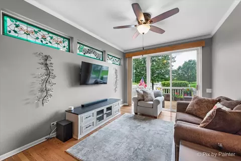 4154 Whitehall Ln, Algonquin, IL 60102 photo 15