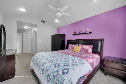 Bedroom - 5527 Azalea Ct, Rolling Meadows, IL 60008 photo 4 of 4