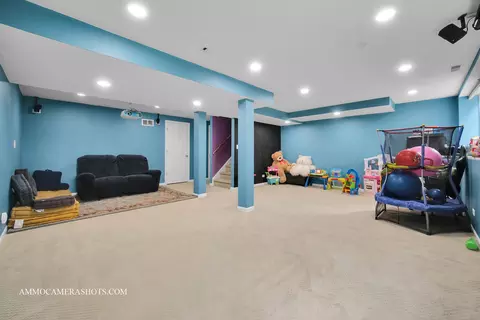 Other - 5527 Azalea Ct, Rolling Meadows, IL 60008 photo 4 of 9
