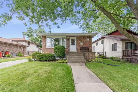 11226 S Avon Ave, Alsip, IL 60803