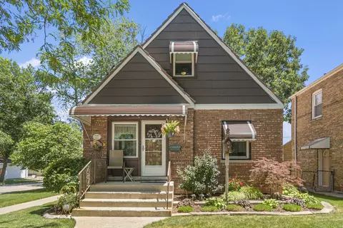 2451 Oak St, Franklin Park, IL 60131