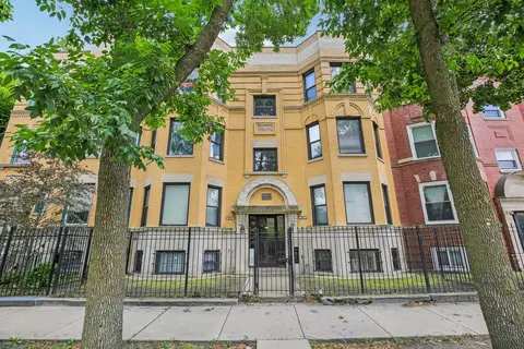 4005 S Calumet Ave #1, Chicago, IL 60653