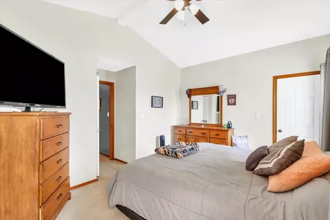 510 E Maple St, Ogden, IL 61859 photo 25