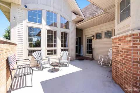 Exterior - 24813 Winterberry Ln, Plainfield, IL 60585 photo 1 of 4
