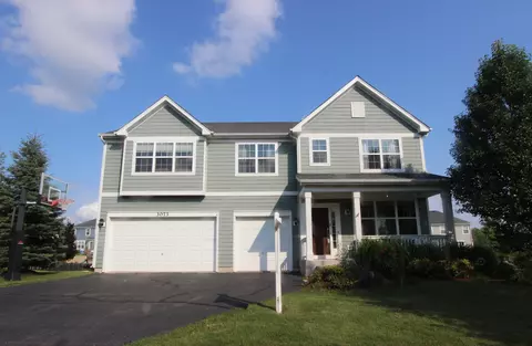 3073 Wickenden Ave, Elgin, IL 60124