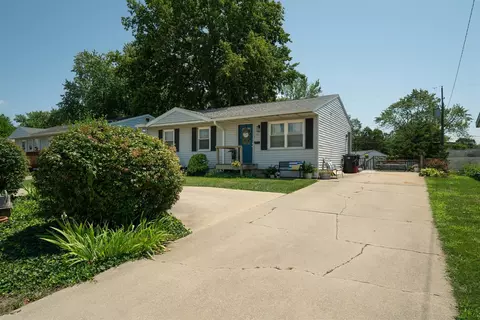 305 W Raab Rd, Normal, IL 61761 photo 21
