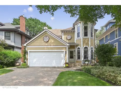 225 7th Ave, La Grange, IL 60525