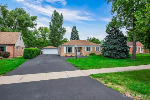 408 W Kensington Rd, Mount Prospect, IL 60056