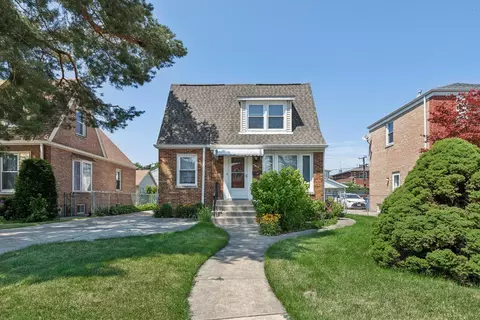 7420 W Winona St, Harwood Heights, IL 60706