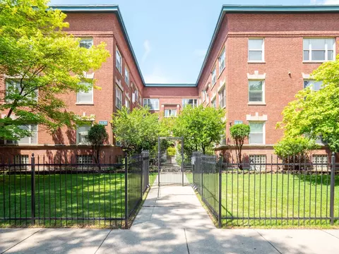 4634 N Racine Ave #2, Chicago, IL 60640