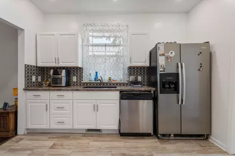 Kitchen - 103 S John St, Longview, IL 61852 photo 1 of 2
