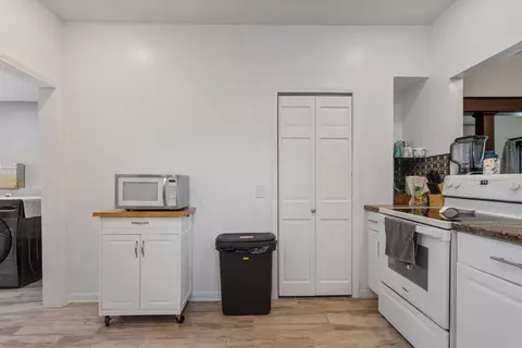 Other - 103 S John St, Longview, IL 61852 photo 6 of 12