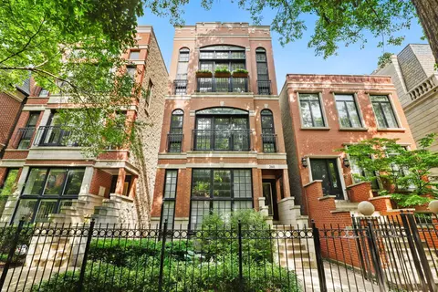 2041 N Bissell St #2, Chicago, IL 60614