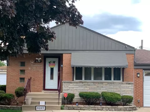 8207 S Kostner Ave, Chicago, IL 60652