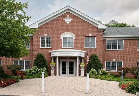 1234 Depot St #110, Glenview, IL 60025