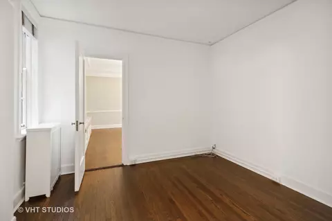Bedroom - 70 E Cedar St #4E, Chicago, IL 60611 photo 7 of 7