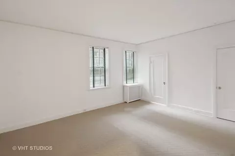 Bedroom - 70 E Cedar St #4E, Chicago, IL 60611 photo 5 of 7