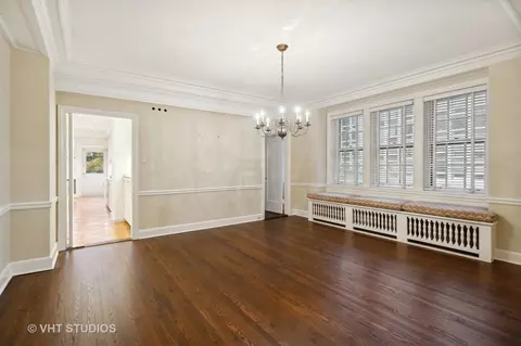 Dining - 70 E Cedar St #4E, Chicago, IL 60611 photo 2 of 3