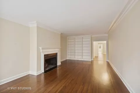 Living - 70 E Cedar St #4E, Chicago, IL 60611 photo 2 of 3