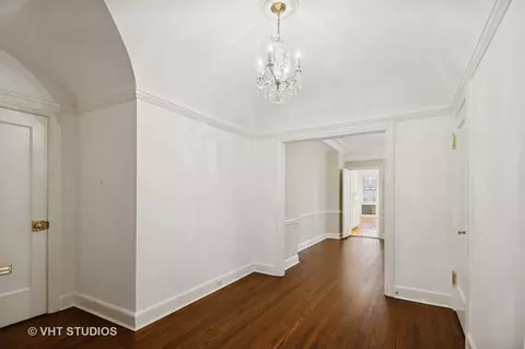 Entry Way - 70 E Cedar St #4E, Chicago, IL 60611 photo 1 of 1