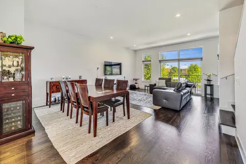 731 W 15th St, Chicago, IL 60607 photo 5
