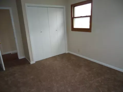 Bedroom - 305 E 4th St, Gridley, IL 61744 photo 3 of 4