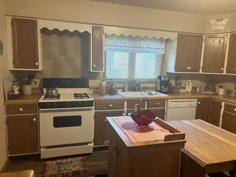 Kitchen - 305 E 4th St, Gridley, IL 61744 photo 3 of 4