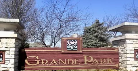 26525 Rustling Birch Way, Plainfield, IL 60585 photo 37