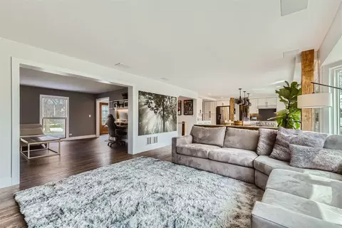 4952 Essington Ct, Hoffman Estates, IL 60010 photo 15