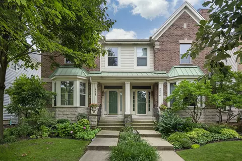 2218 Goldenrod Ln, Glenview, IL 60026